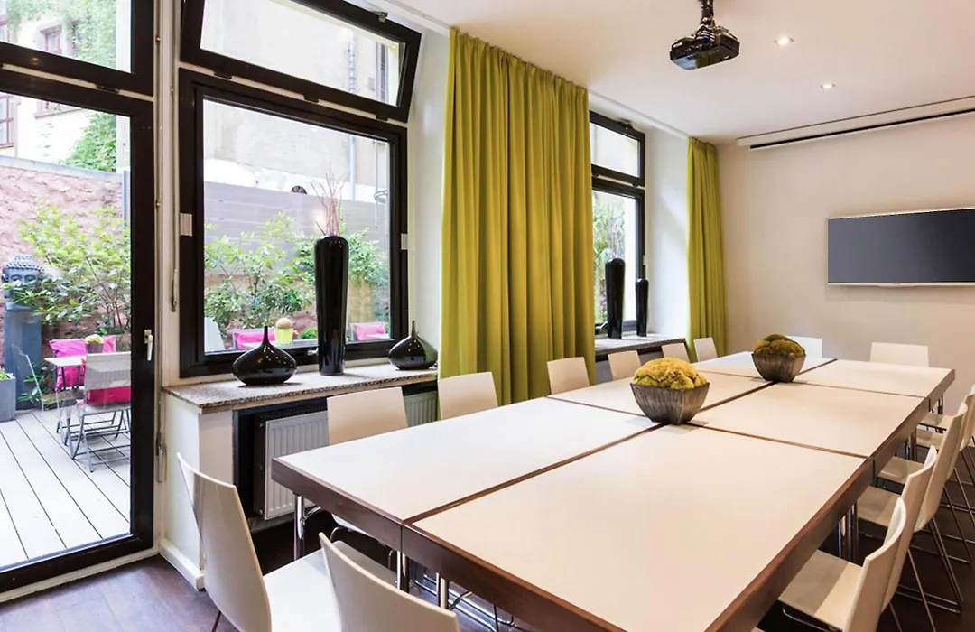Ibis Styles Frankfurt City-1